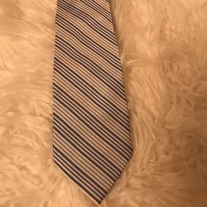 Saks 5th Avenue Tie